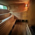 Villa Adis With Hot Pool & Jacuzzi By Bookvillabg Borovets