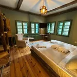 Adis With Hot Pool & Jacuzzi By Bookvillabg Villa Borovets