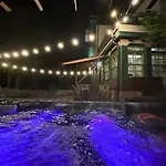 Villa Adis With Hot Pool & Jacuzzi By Bookvillabg *