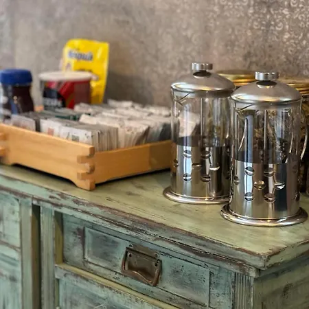 Villa Adis With Hot Pool & Jacuzzi By Bookvillabg