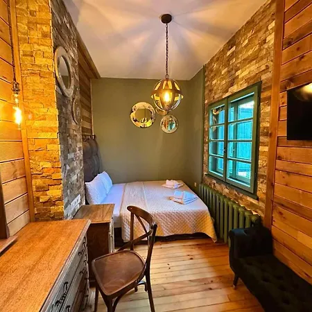 Adis With Hot Pool & Jacuzzi By Bookvillabg Villa Borowez