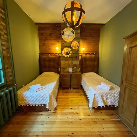 Villa Adis With Hot Pool & Jacuzzi By Bookvillabg Borowez