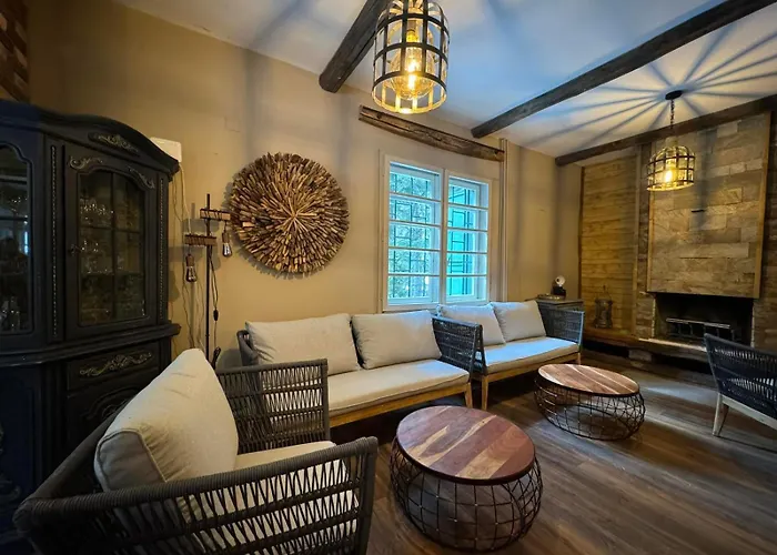 Adis With Hot Pool & Jacuzzi By Bookvillabg Villa *